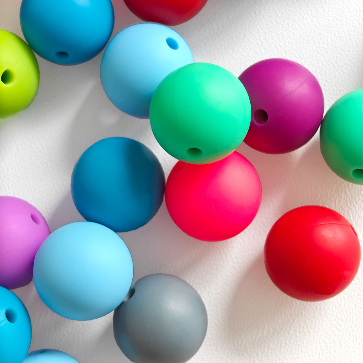 AA0140  40pcs/Set Soft Silicone Beads For Keychain Making colors Silicone Beads Bulk Round Bead Round Silicone Beads Loose Spacer Bead For Keychain Jewelry Accessories DIY Craft