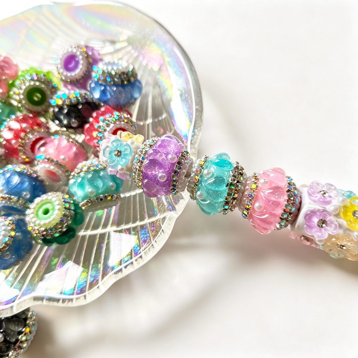 AA0178 18*22mm Pearl Heart Cat Eye Drill Chain Open-Hole Flower Ball Beads - DIY Accessories for Jewelry, Phone Straps & Pen Charms