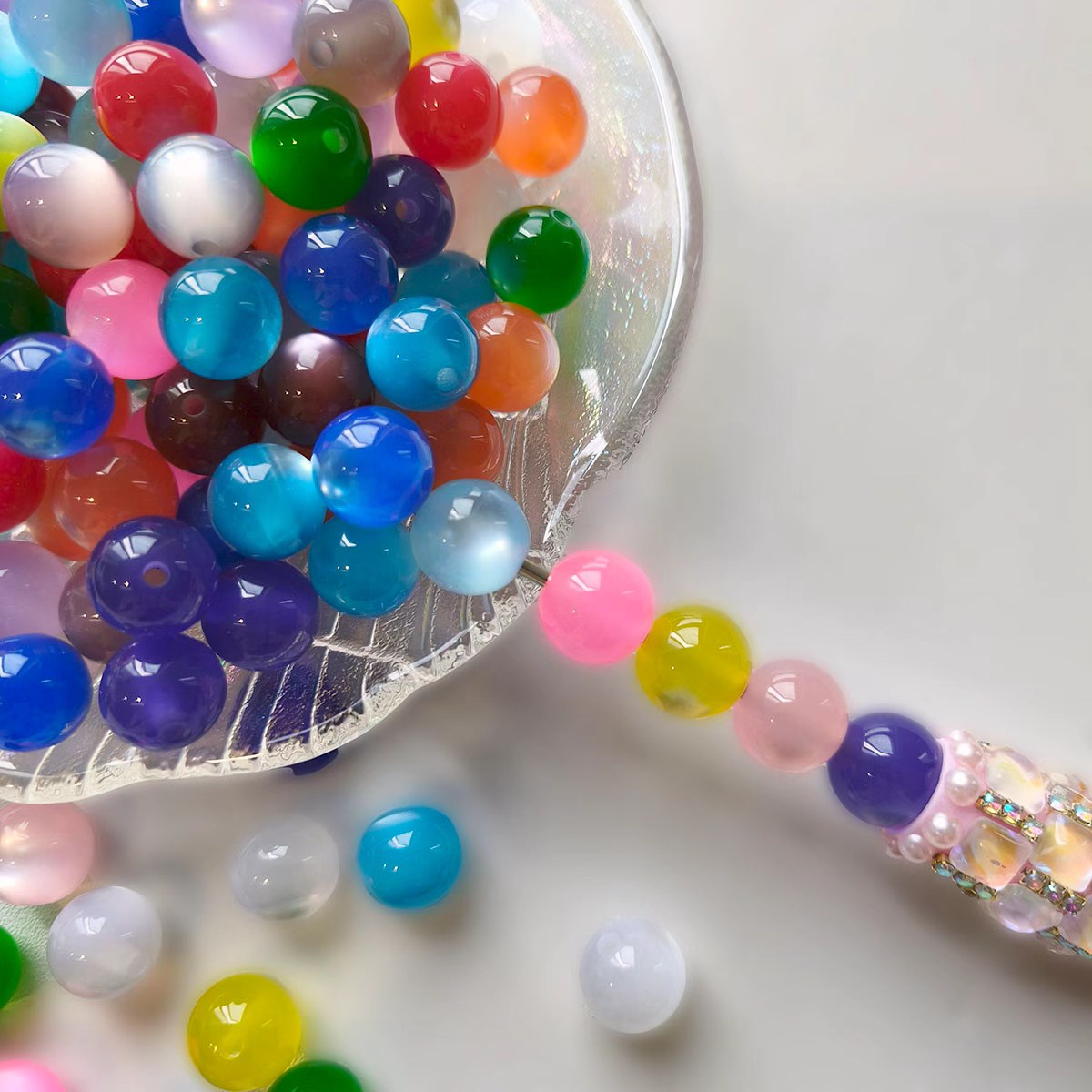 AA0151 Mixed Color Semi-Transparent Acrylic Round Beads - Shiny Craft Beads for DIY Jewelry, Bracelets & Handmade Projects