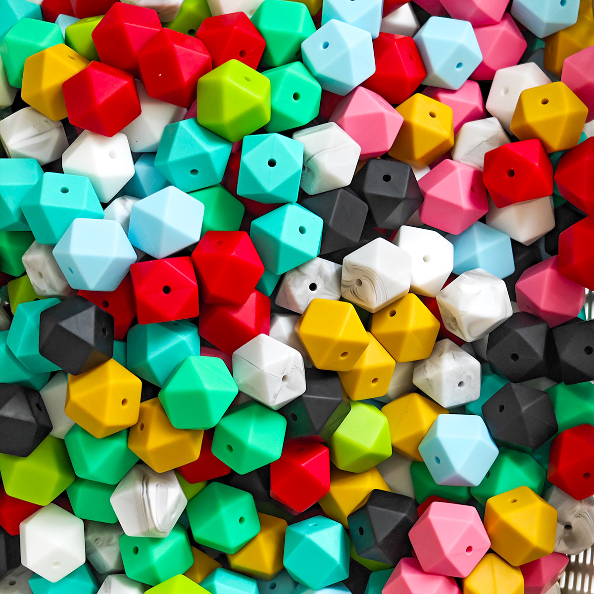 AA0139 25pcs/Pack 14-17mm Polygonal Silicone Beads DIY Keychain Bracelet Necklace Bag Pendant Jewelry Accessories