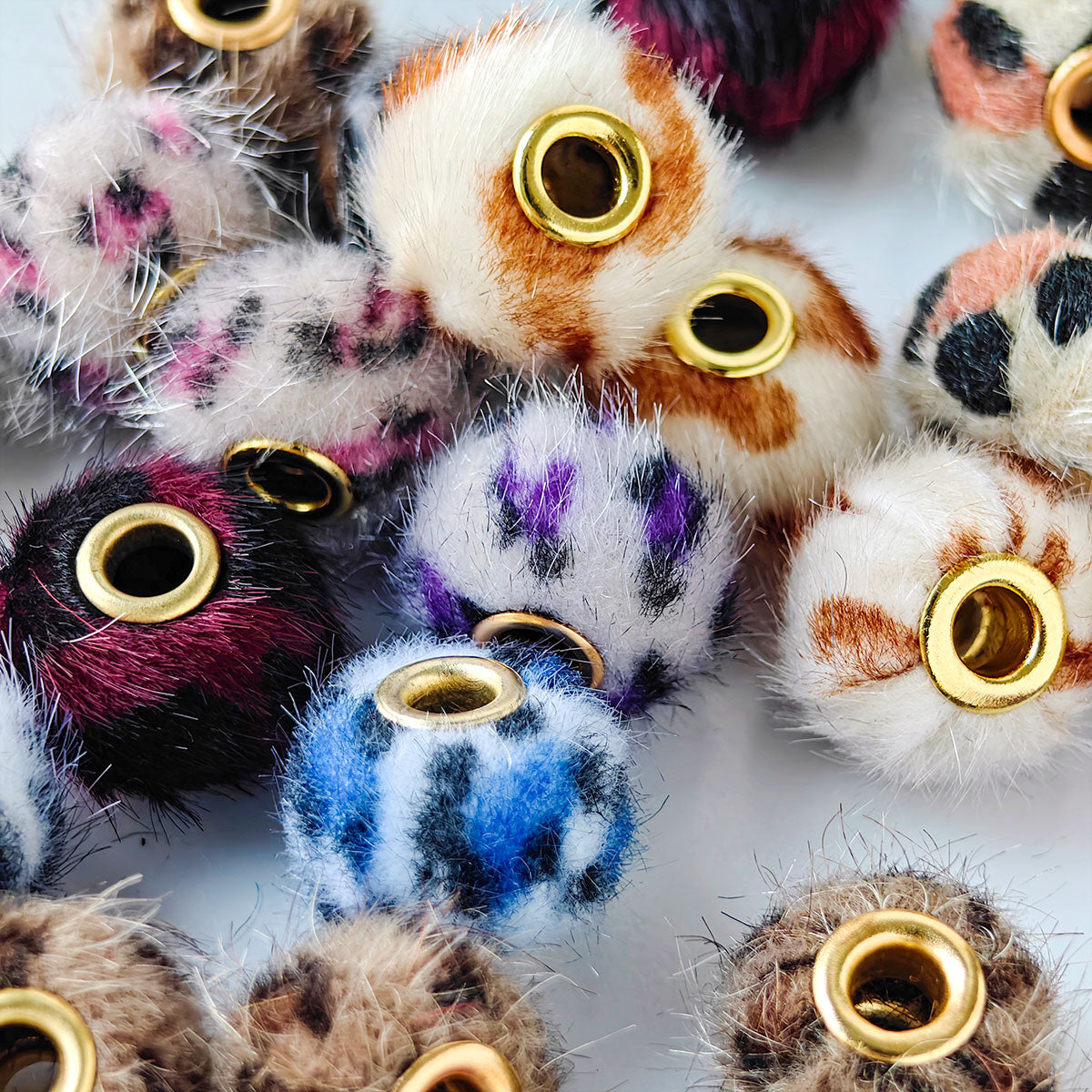 AA032  30pc/ pack  15mm  Leopard Plush Covered Beads For DIY Keychain, Bracelet, Pen Decor,Phonechains,Keychain,