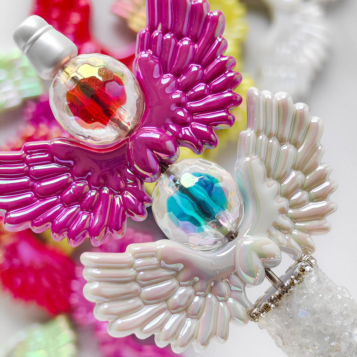 AA048 20pcs/Bag  Acrylic Wing Beads Suitable For DIY Jewelry - Great For Making Necklaces, Keychains, Phonechains, Shoes And Watch Accessories