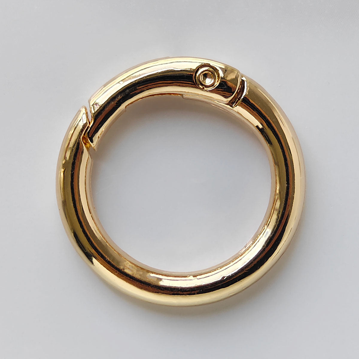 AAKey Rings  Fashionable Alloy Colored Electroplated Round Ring Open Spring Clip Lobster Clasp DIY Keychain Bag Hook Mobile Phone Chain Connector, Suitable For Handmade Crafts