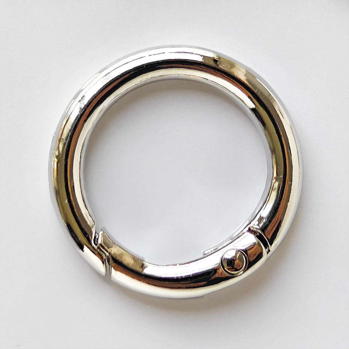 AAKey Rings  Fashionable Alloy Colored Electroplated Round Ring Open Spring Clip Lobster Clasp DIY Keychain Bag Hook Mobile Phone Chain Connector, Suitable For Handmade Crafts