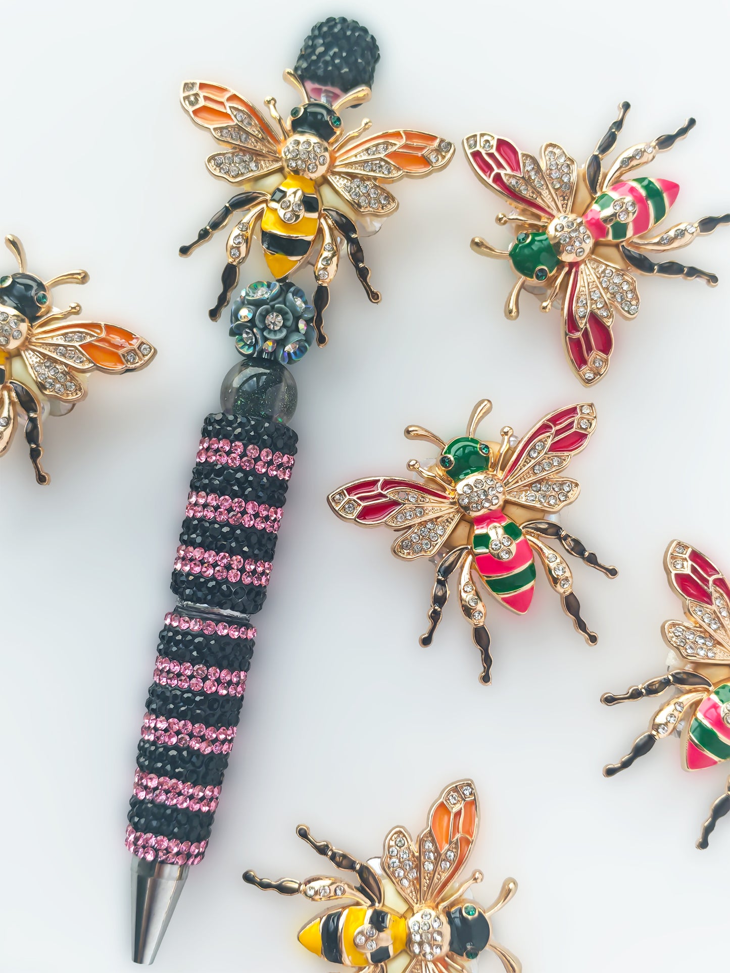 C52061  Metal Diamond Engraved Little Bee DIY Jewelry Making Craft Accessories, Fashion Decorative Beads For Pen, Keychain, Backpack Charm & Women's Creative Gifts