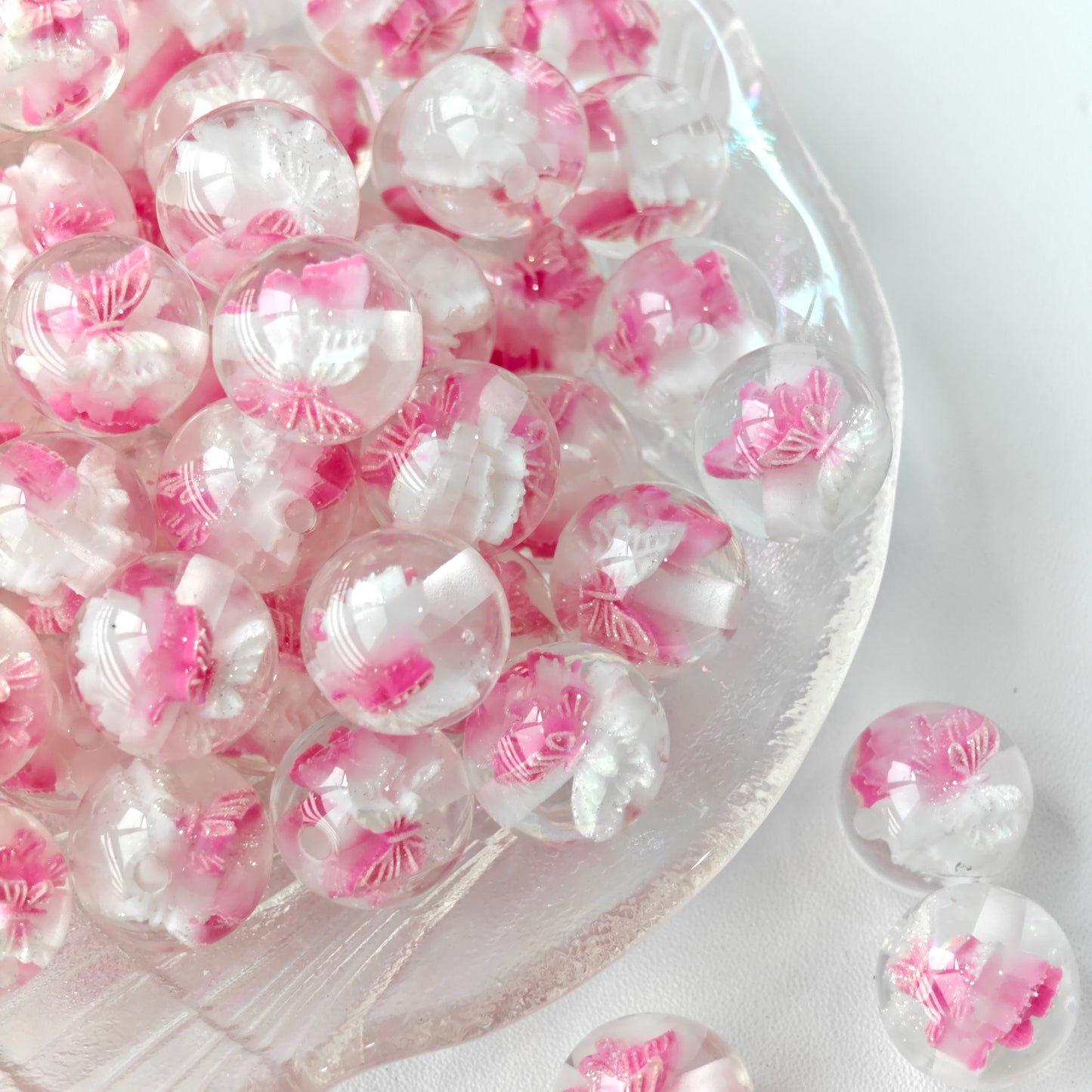 AA0131 Pink Transparent Beads, The Glass-covered Butterfly Suitable For DIY Hairpins, Phone Cases, Clothing Accessories, Key Rings And Jewelry Resin Materials Valentines