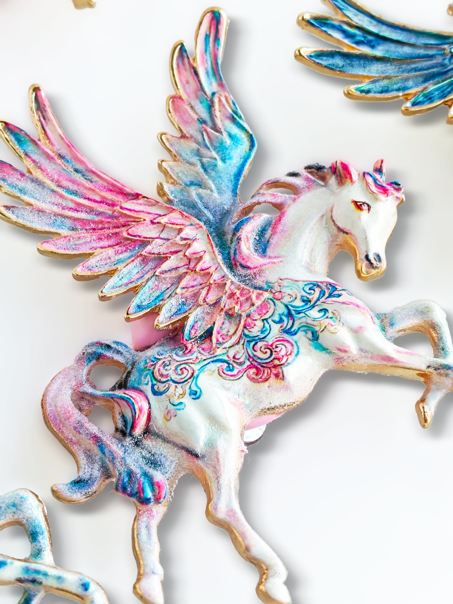 C52086 Greek-Style Flying Horse Metal，Suitable For Bead Pens, Mobile Phone Pendants, Key Chains And Bags DIY Jewelry Craft Accessories