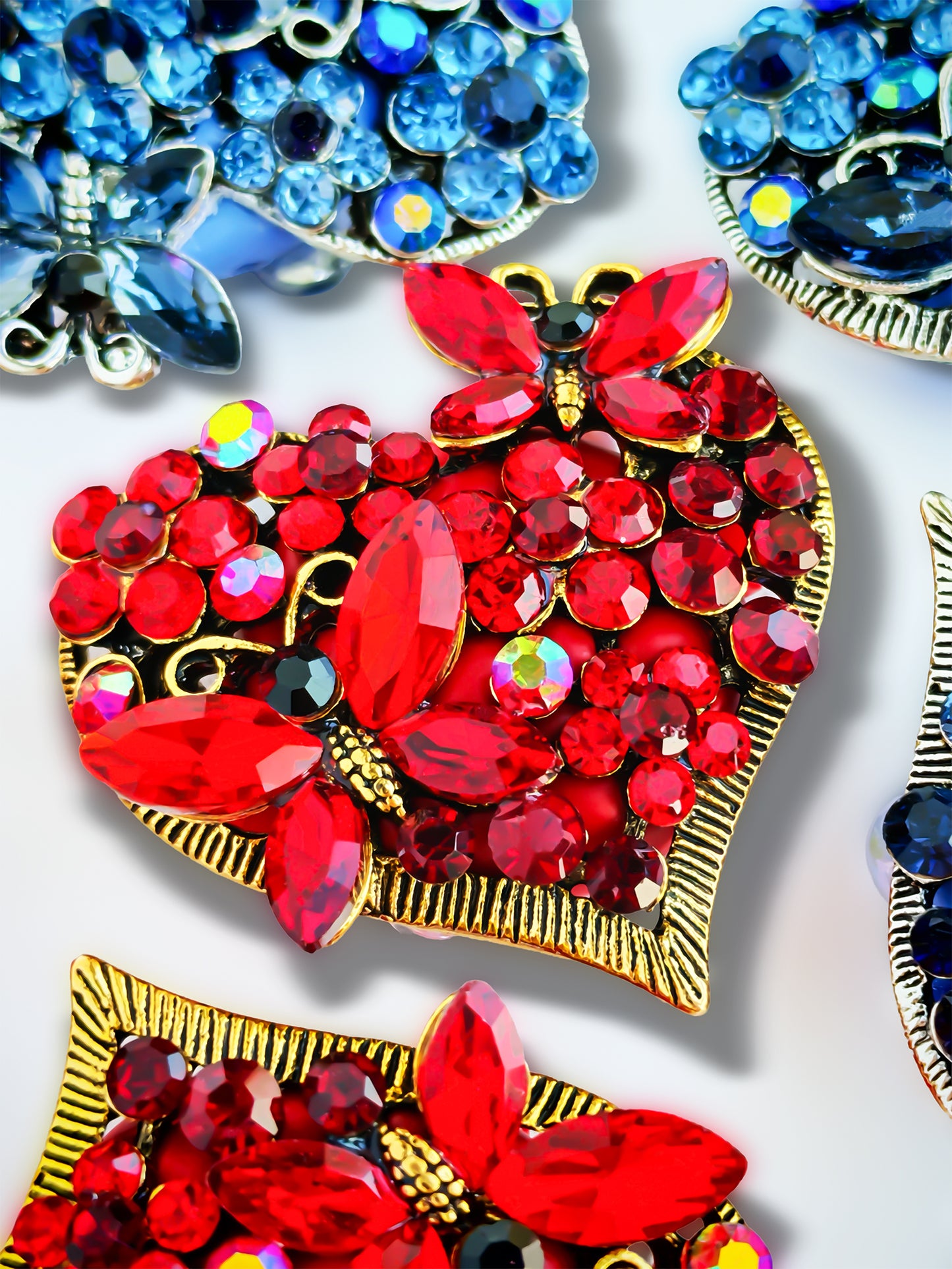 C52100 Metal Valentine's Day Hearts, Butterflies and Flowers Suitable For Bead Pens, Mobile Phone Pendants, Key Chains And Bags DIY Jewelry Craft Accessories