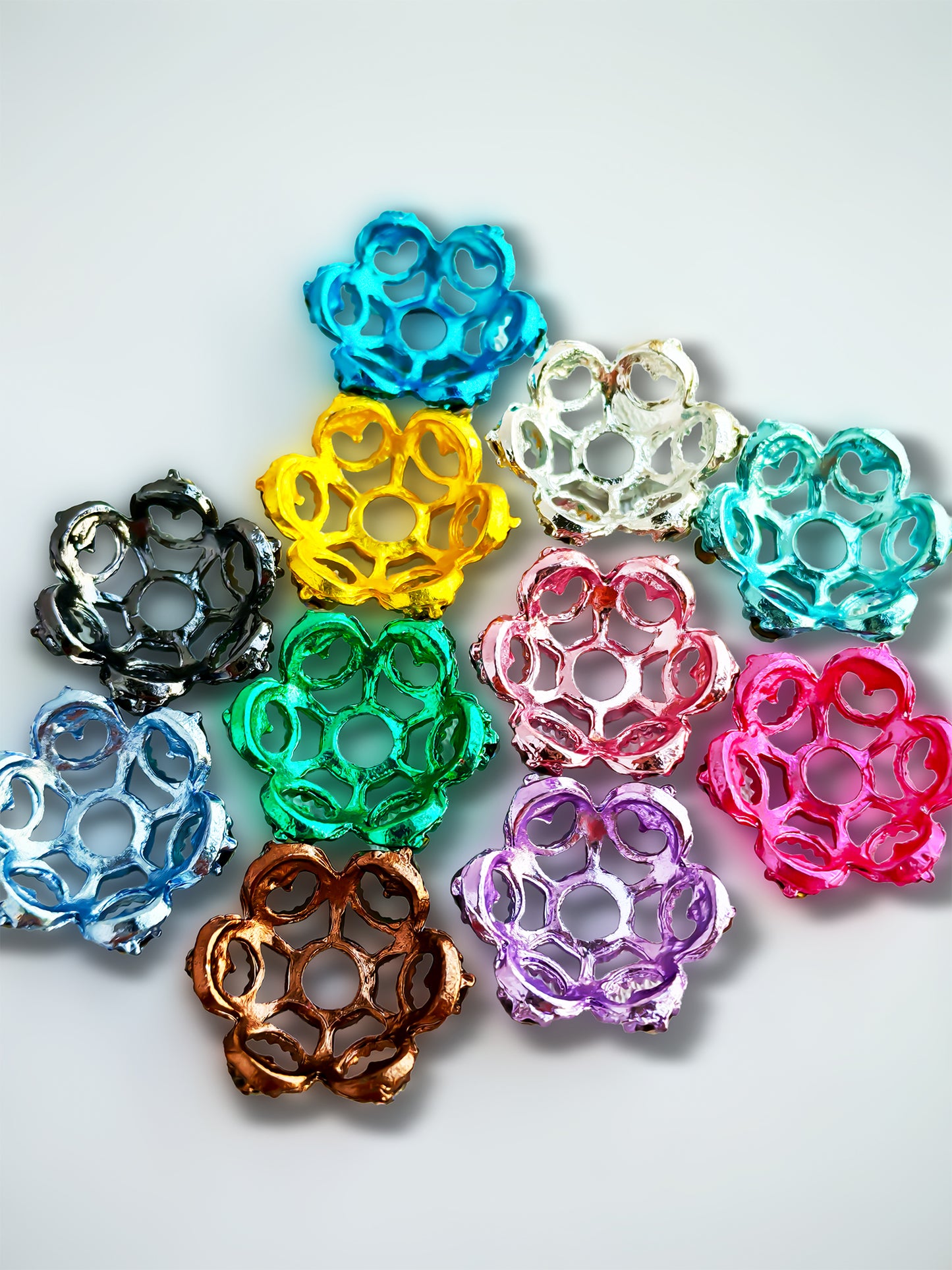 C52113 Metal Fance Beads Handmade Rhinestone Petal Jewelry, Creative Retro Fashion Accessory DIY Pens Phone Chains