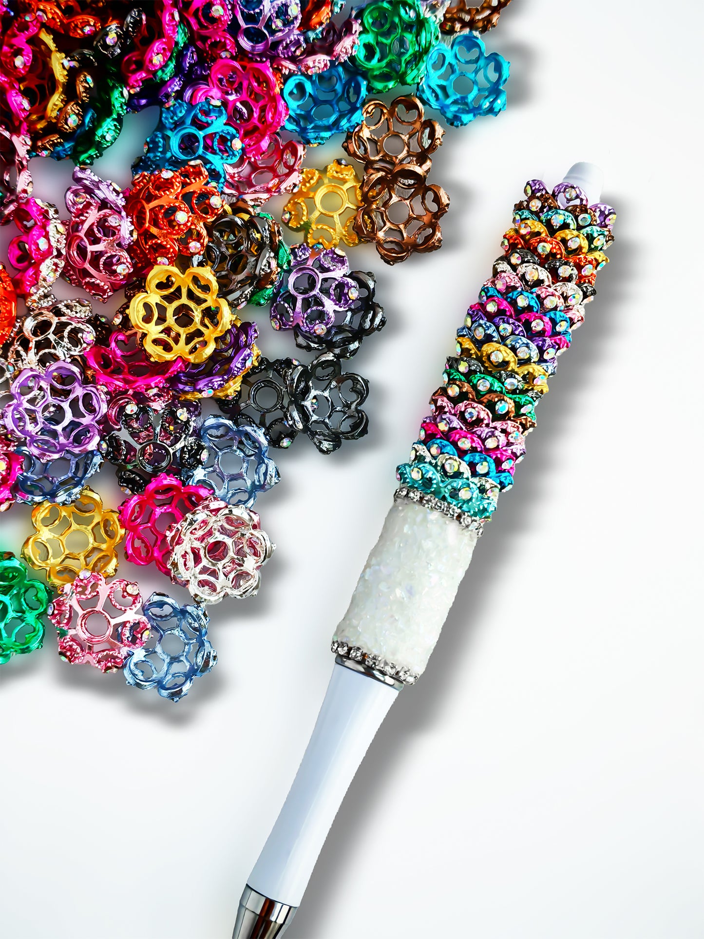 C52113 Metal Fance Beads Handmade Rhinestone Petal Jewelry, Creative Retro Fashion Accessory DIY Pens Phone Chains