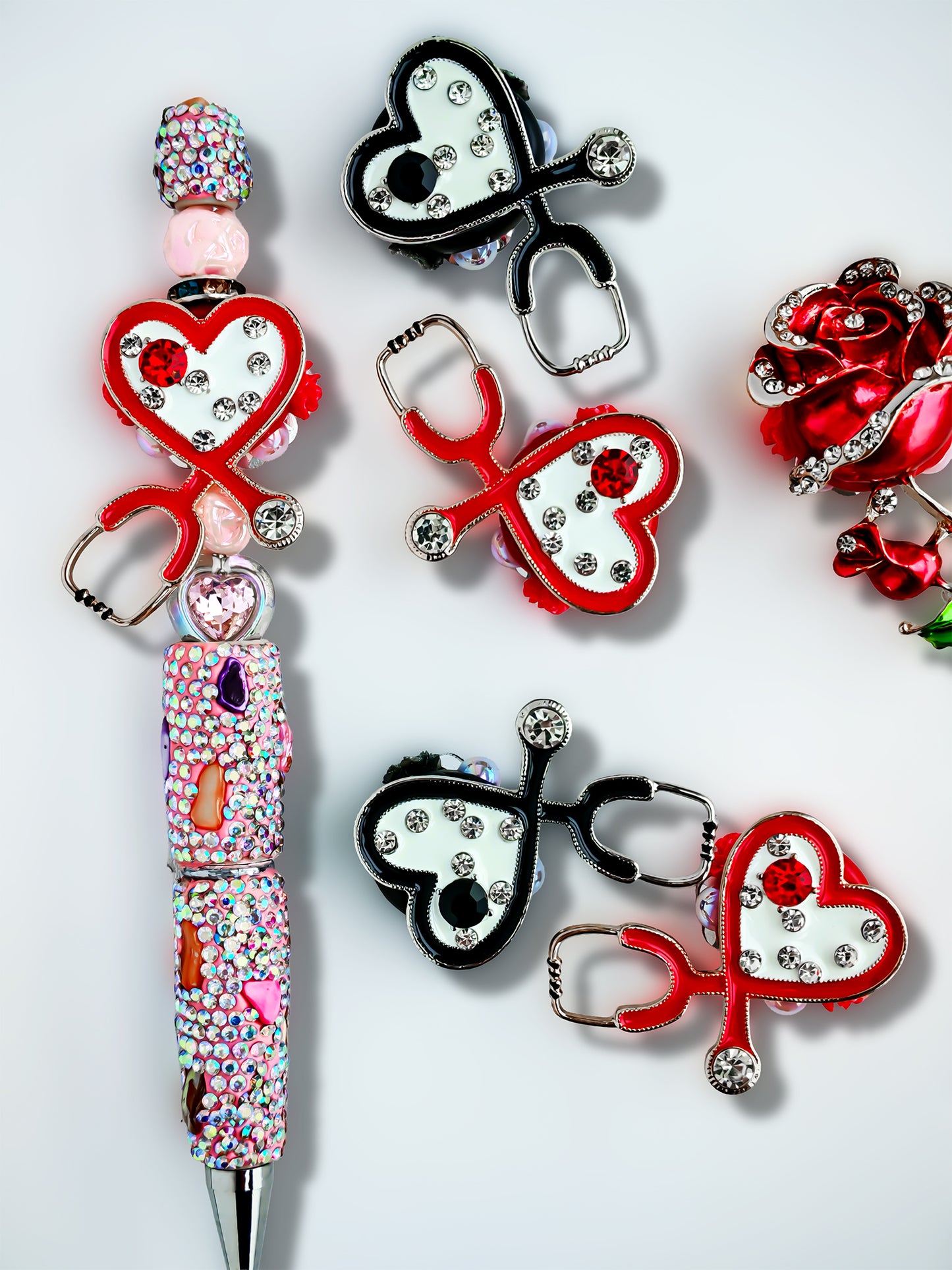 C52114 Metal Valentine's Day Heart-Shaped Stethoscope，Abstract Nurse Hospital Style Suitable For Necklace, Bracelet, Phone Chain, Bag Charms, Key-chain.