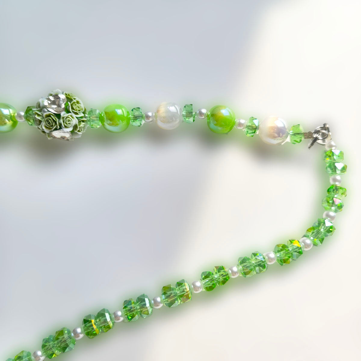 YA6001 Pastel Green Acrylic Bead & Floral Butterfly Pendant Necklace - Y2K Aesthetic Handmade Jewelry for Daily Wear & Gifts