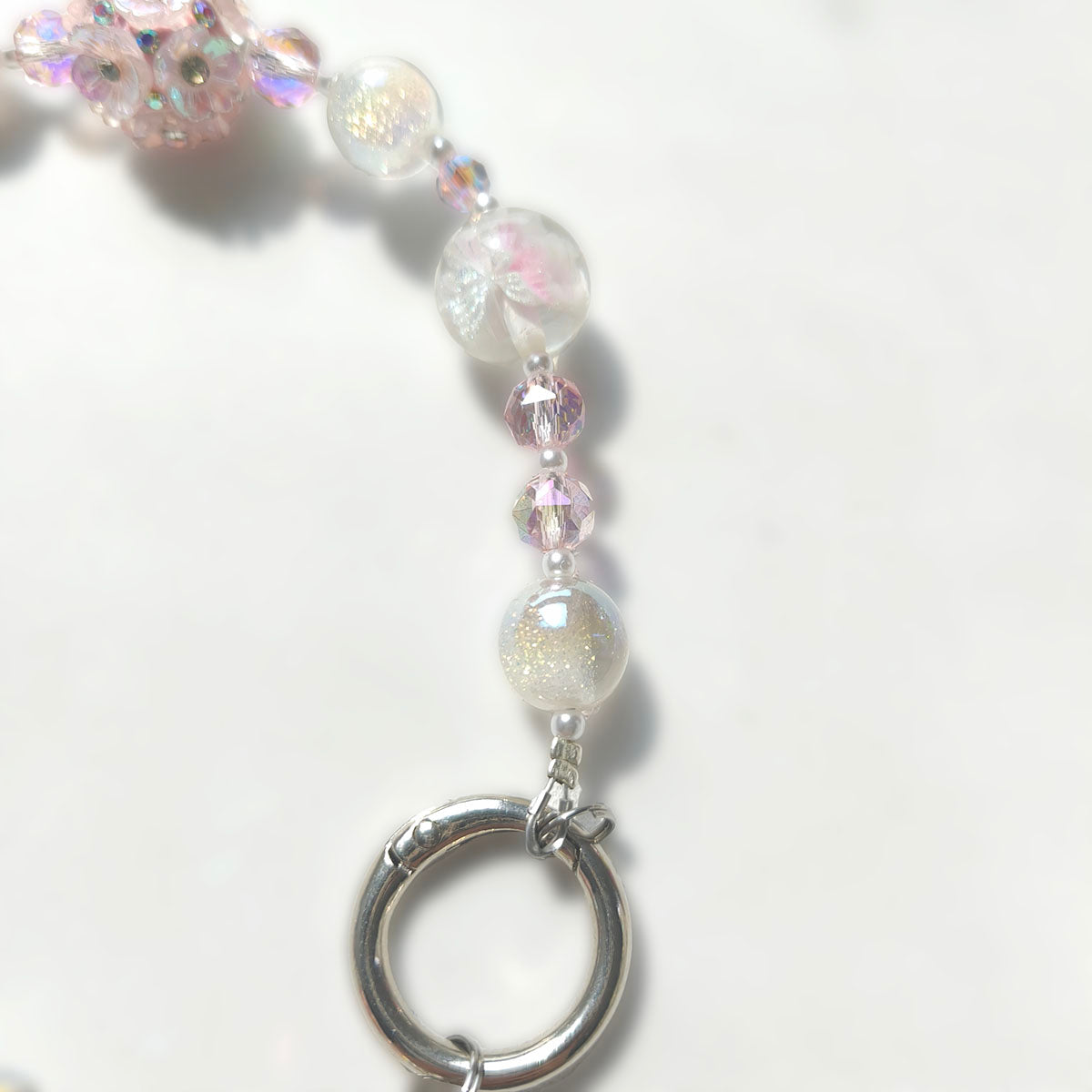 SC6003 Pastel Pink Y2K Acrylic Beaded Bracelet - Sparkly Handmade Jewelry with Flower Pendant for Daily Wear & Gifts