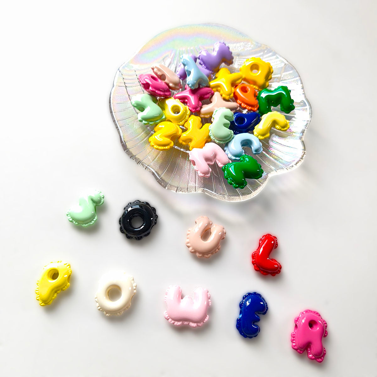 AA0155 Colorful Wave-Edged Acrylic Large-Hole Alphabet Beads - DIY Craft Beads for Jewelry, Bracelets & Handmade Accessories