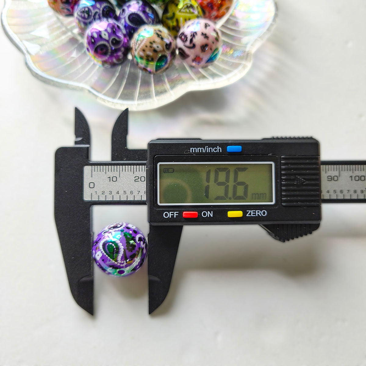 AA0162 25pcs/bag 20mm Acrylic Printed Colorful Straight-Hole Round Beads - DIY Accessories for Phone Straps, Keychains & Pen Decor