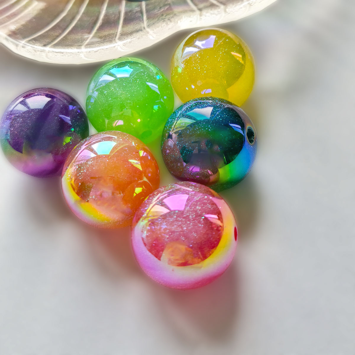 AA0163 20pcs/bag 20mm Aurora Holographic Acrylic Straight-Hole Round Beads - DIY Accessories for Phone Straps, Keychains & Pen Decor