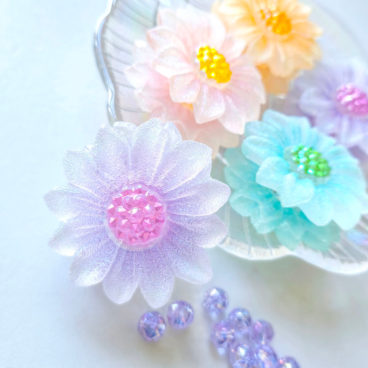 AA0168 Multi-Color Iridescent Sunflower Resin Straight-Hole Beads - DIY Beaded Pen Decor Handmade Jewelry Accessories