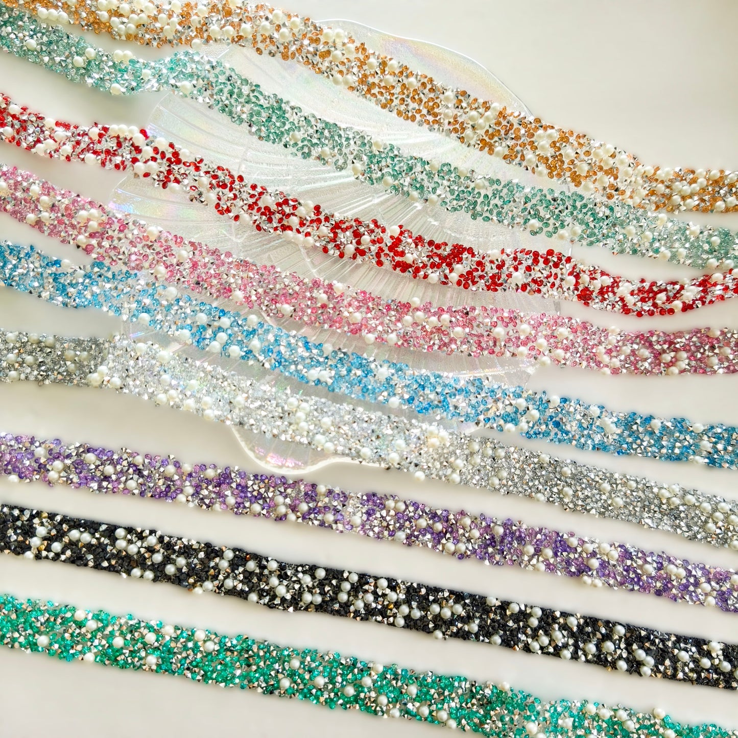 AA0172 14mm Double-Layer Self-Adhesive Pearl Rhinestone Strip - Double-Sided Resin Gem Embellishment Tape