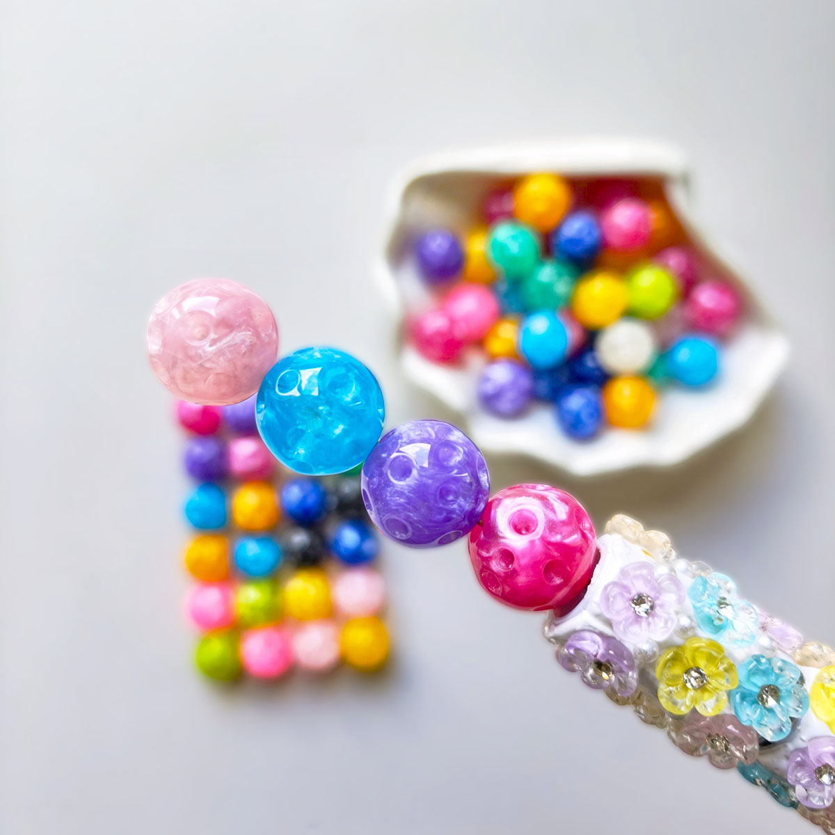 AA0169 20pcs/bag 16mm Multi-Color Resin Meteorite Hole Beads Magic Beads - Beading DIY Accessories for Phone Straps, Keychains & Bracelets