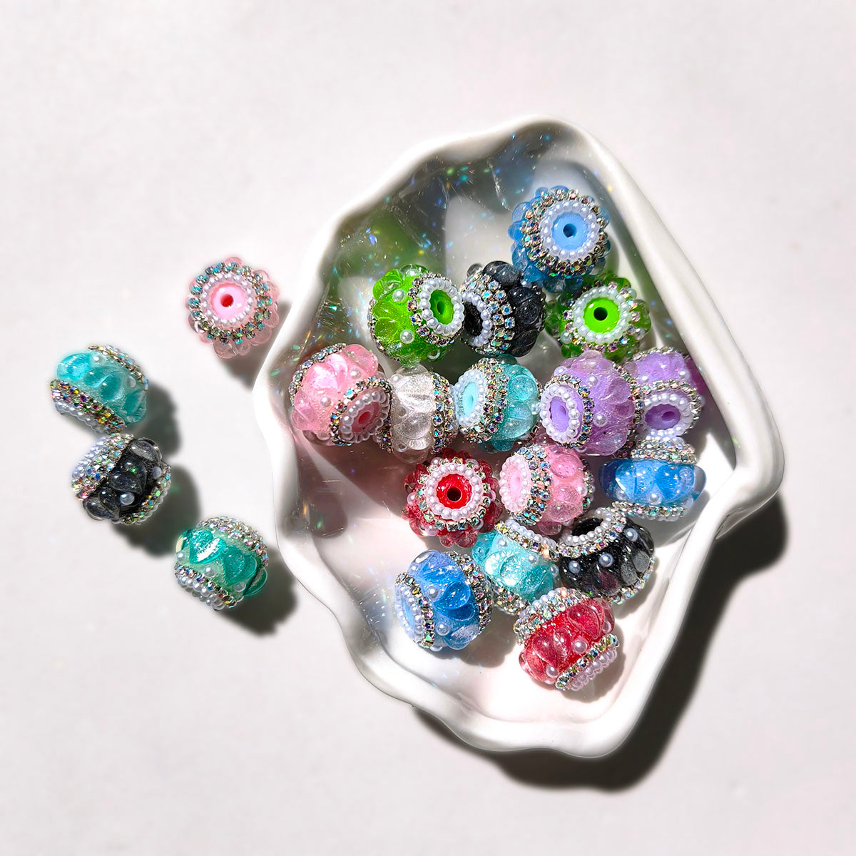 AA0178 18*22mm Pearl Heart Cat Eye Drill Chain Open-Hole Flower Ball Beads - DIY Accessories for Jewelry, Phone Straps & Pen Charms