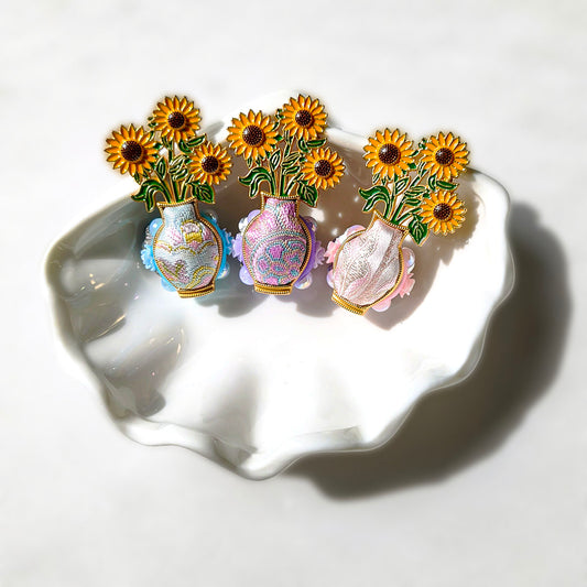 AA0188 Vintage Vase Sunflower Open-Hole Beads - DIY Accessories for Jewelry, Phone Straps & Pen Charms
