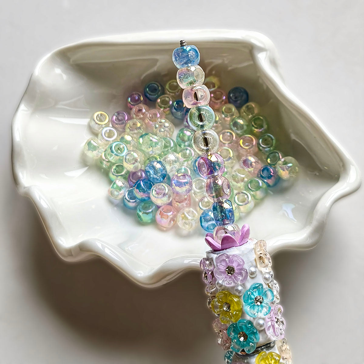 AA0195 New Mermaid Iridescent Cube Large Hole Beads, Transparent Acrylic Loose Beads for DIY Bracelets, Phone Charms, Necklaces & Jewelry Making