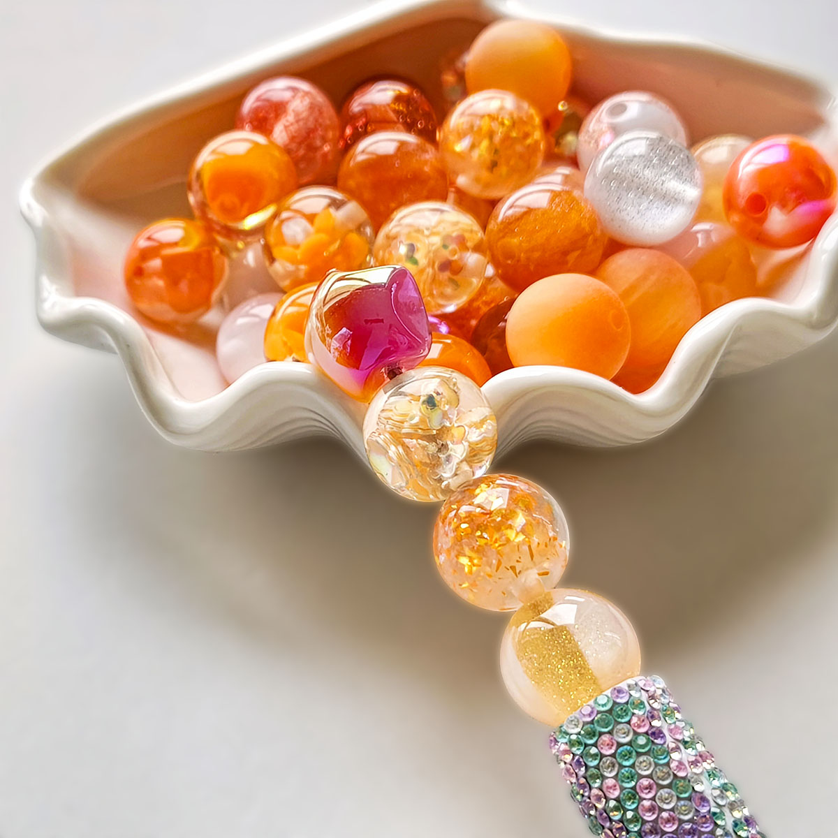 AA0212 16mm Mixed Color Series Transparent Iridescent Resin Round Loose Beads, Glitter Foil Straight Hole Spacer Beads for DIY Bead Pens, Bracelets & Keychains