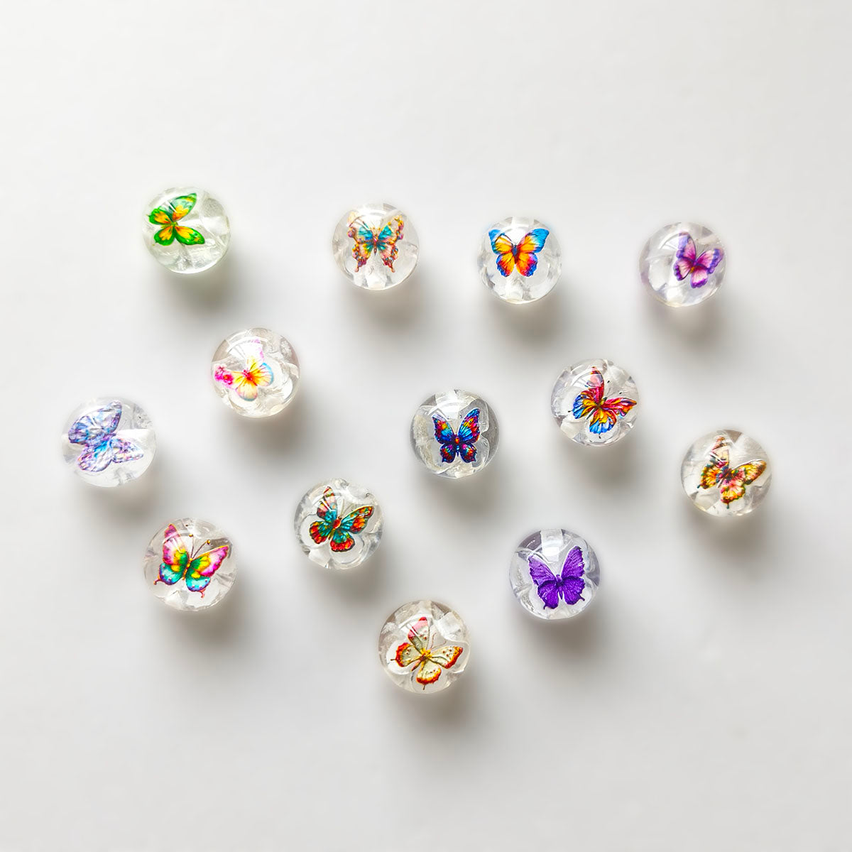 AA0211 16mm Clear Crackle Butterfly Print Resin Round Straight Hole Loose Beads, Colorful Butterfly DIY Spacer Accessories for Bead Pens, Bracelets & Keychains