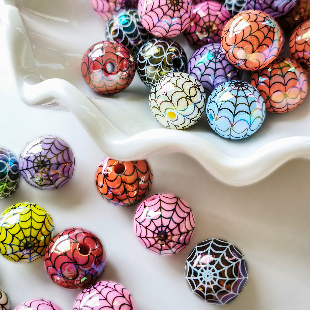 AA0219 16mm Electroplated Color Acrylic Spider Web Printed Straight Hole Round Beads, Halloween Loose Beads for DIY Bead Pens, Bracelets, Phone Charms Jewelry Making Supplies