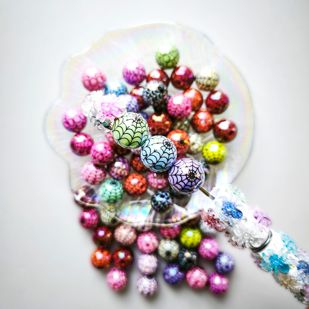 AA0219 16mm Electroplated Color Acrylic Spider Web Printed Straight Hole Round Beads, Halloween Loose Beads for DIY Bead Pens, Bracelets, Phone Charms Jewelry Making Supplies