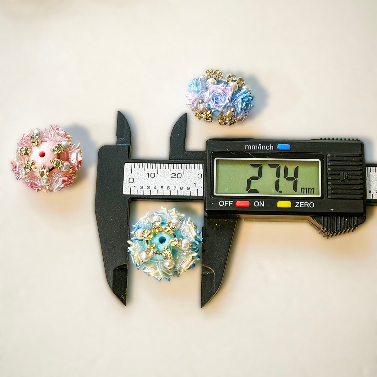 AA0224 Heavy-Duty 3D Rose Flower Ball Straight Hole Beads, Pearl Rhinestone Gradient Floral Cluster Beads for DIY Bead Pens, Phone Charms, Keychains & Bag Pendants