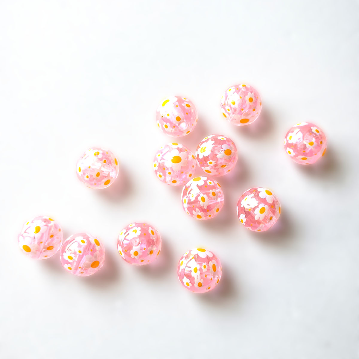 AA0226 16mm Transparent Pink Daisy Printed Straight Hole Round Beads, Loose Beads for DIY Bead Pens, Phone Straps, Keychains & Bracelet Jewelry Supplies