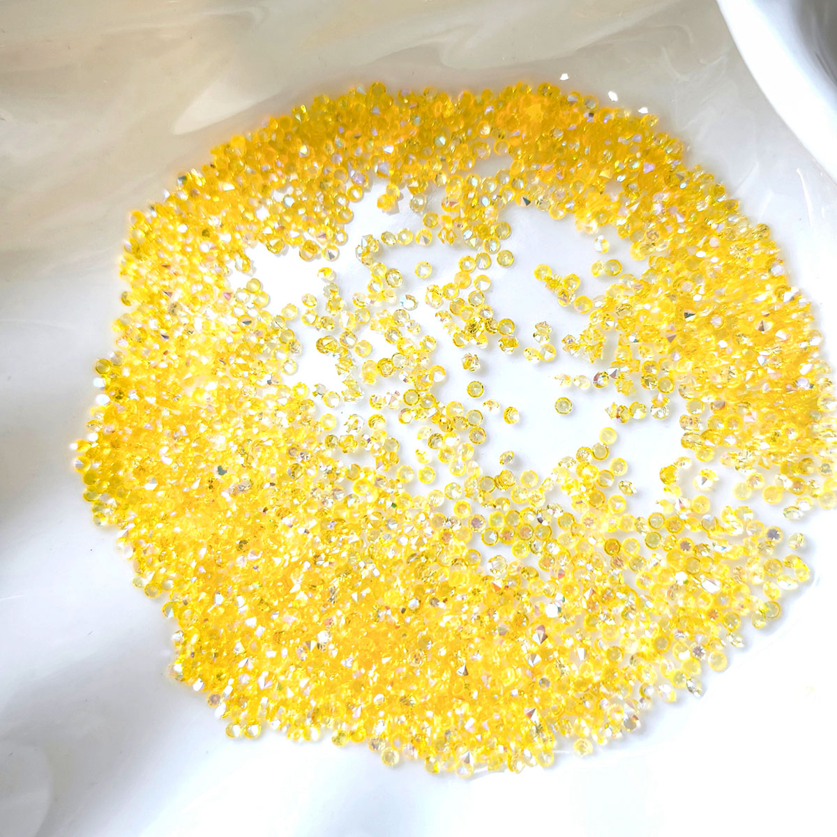AA0227 Resin Pointed Bottom Aurora Sugar Rhinestones, Mini Iridescent Confetti Crystals for DIY Nail Art, Epoxy Resin, Cream Glue Phone Case & Jewelry Filler Supplies