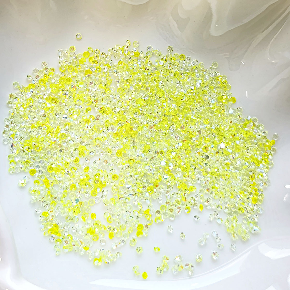 AA0227 Resin Pointed Bottom Aurora Sugar Rhinestones, Mini Iridescent Confetti Crystals for DIY Nail Art, Epoxy Resin, Cream Glue Phone Case & Jewelry Filler Supplies
