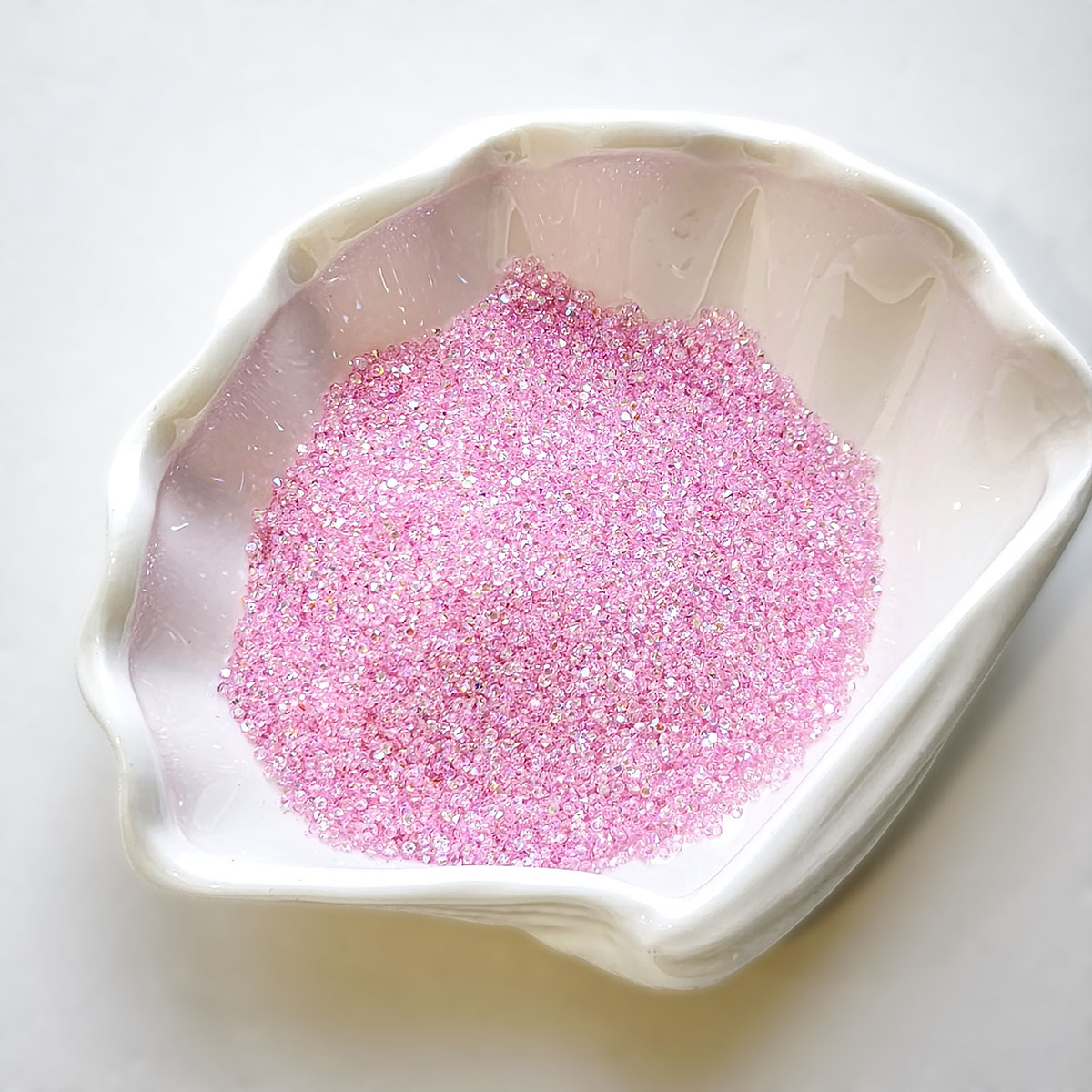 AA0227 Resin Pointed Bottom Aurora Sugar Rhinestones, Mini Iridescent Confetti Crystals for DIY Nail Art, Epoxy Resin, Cream Glue Phone Case & Jewelry Filler Supplies